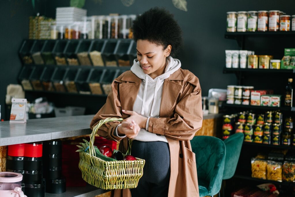Consumers - Header