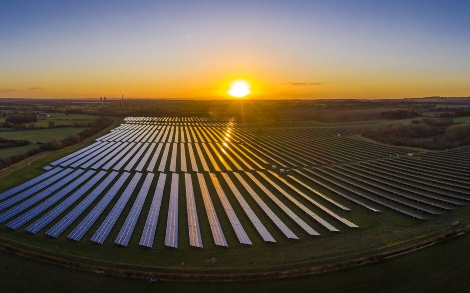 header image - SSE solar project with sunrise